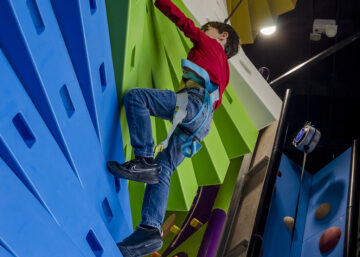 clip'nclimb